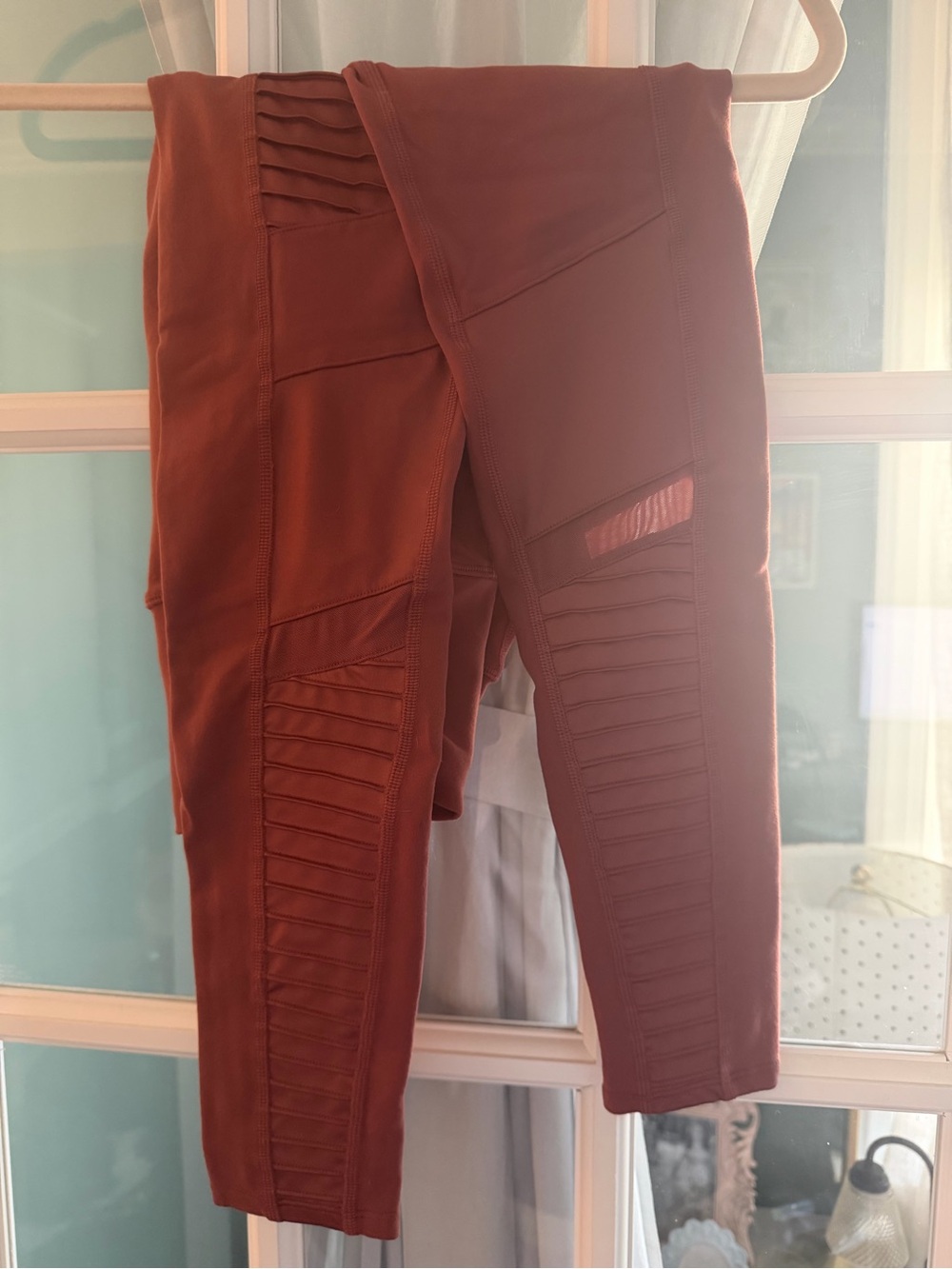 ALO Moto  Rust Leggings